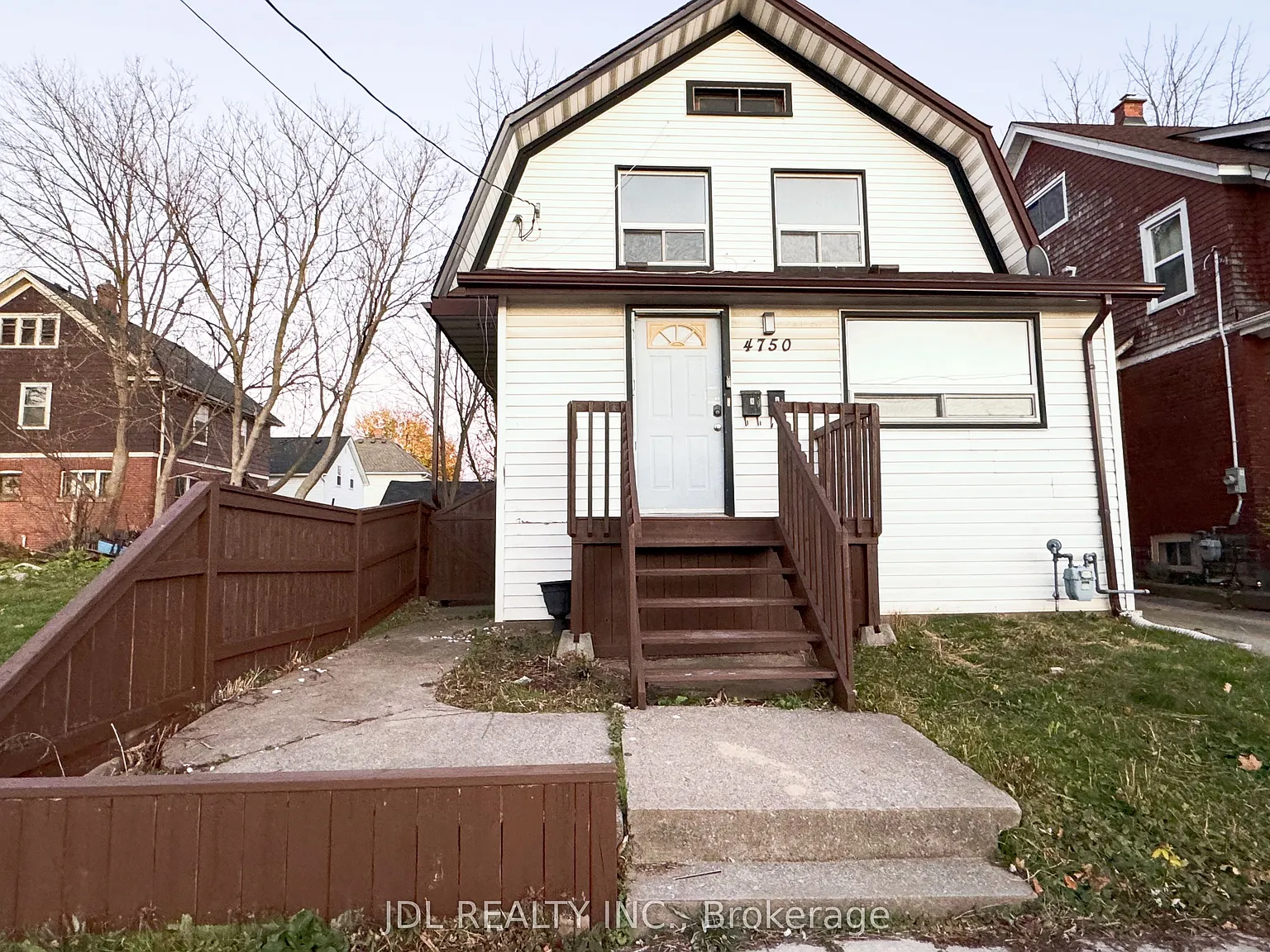 2 bed, $1,800 — Photo 1