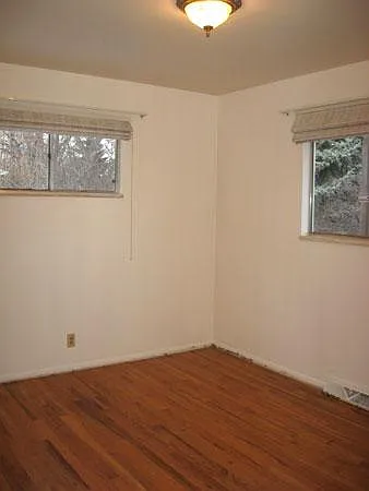1236 Constitution Ave — Photo 7