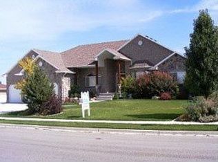 11467 Jordan Bend Rd, South Jordan, UT 84095