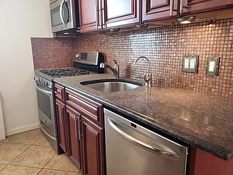 Rented by Winzone Realty Inc