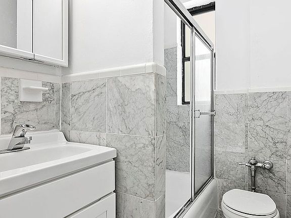 5th image of 1680 York Ave APT 1D