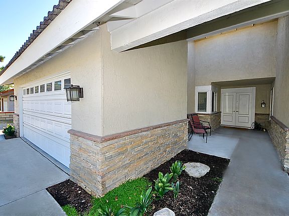 5th image of 10155 Golden Yarrow Ln