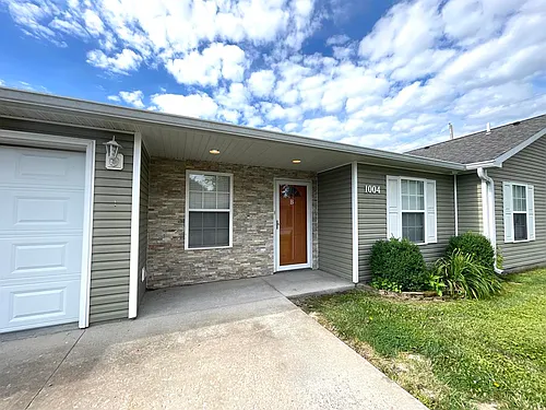 1004 N Radcliffe St #B Photo 1 1004 N Radcliffe St #B Photo 1