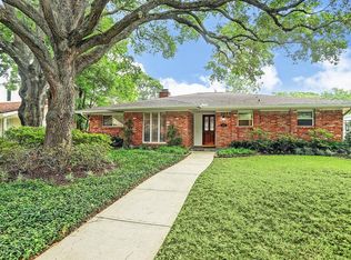 5650 Cheena Dr, Houston, TX 77096