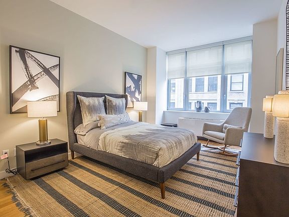 4th image of 88 Leonard St APT 201