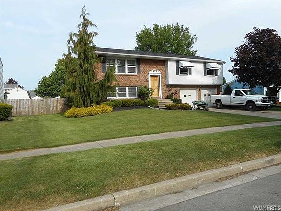 2nd image of 35 E Bihrwood Dr