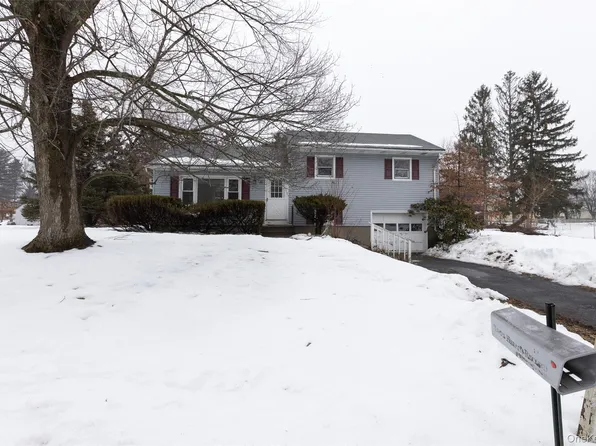 16 Stirrup Drive, Newburgh, NY 12550