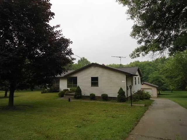 1360 State Route 43 photo 1