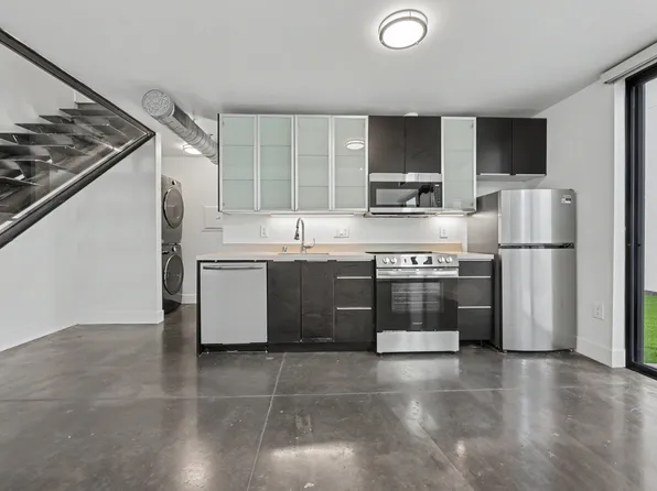 1737 Chalmers St #105E, San Diego, CA 92103
