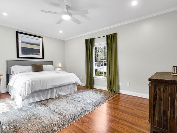 2nd image of 128 Walden Road