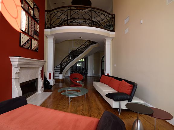 3rd image of 43 The Oval St