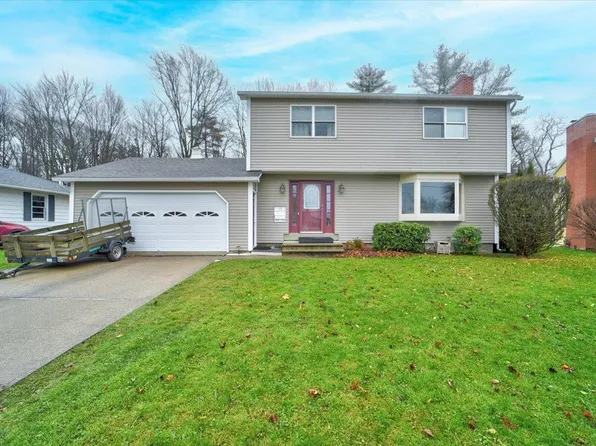 15 Orchard Terrace, Essex Junction, VT 05452