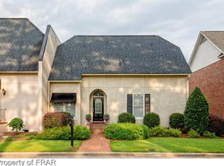 250 Courtyard Ln, Fayetteville, NC 28303
