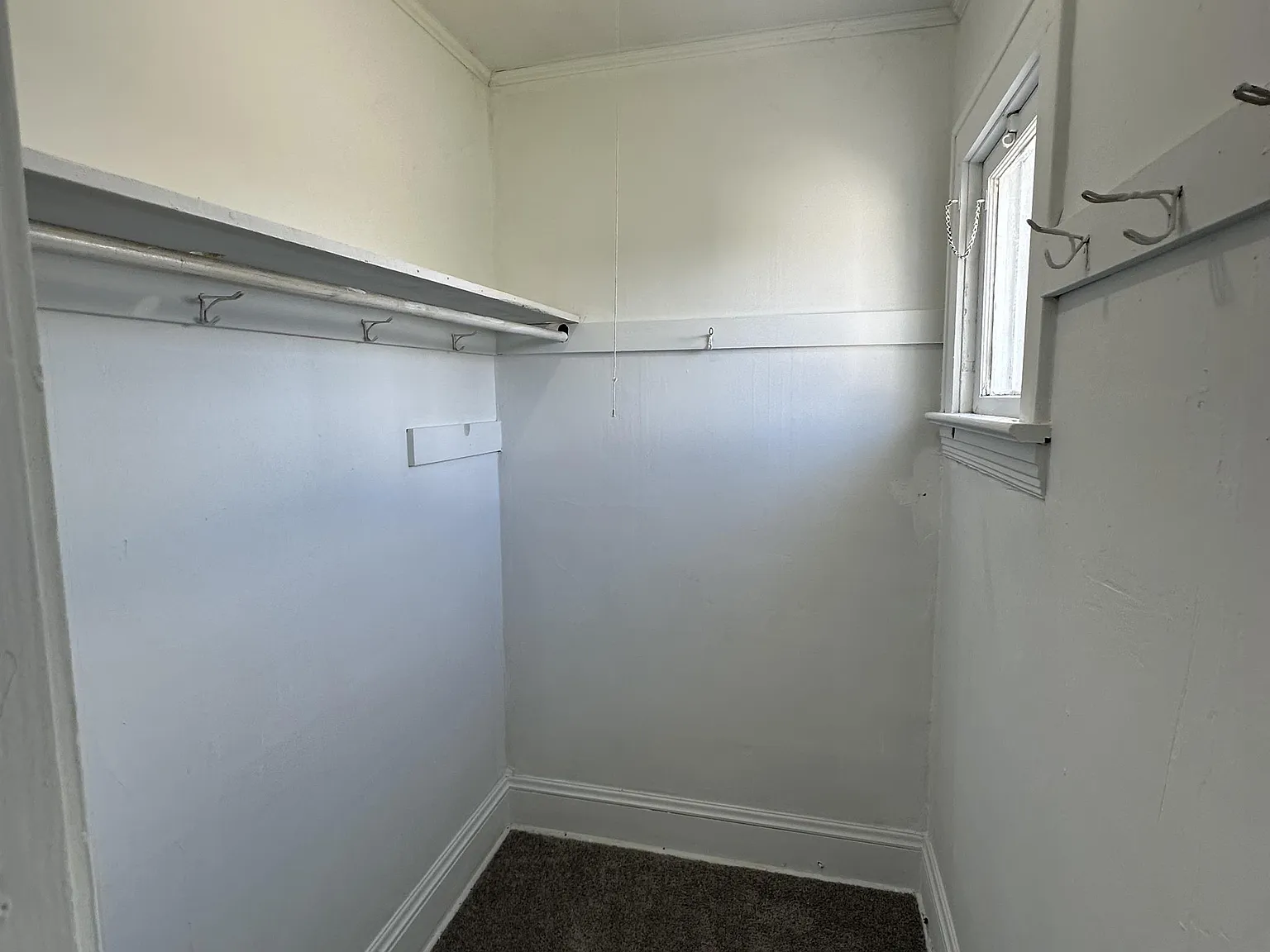11021 Western Avenue - 1 — Photo 2