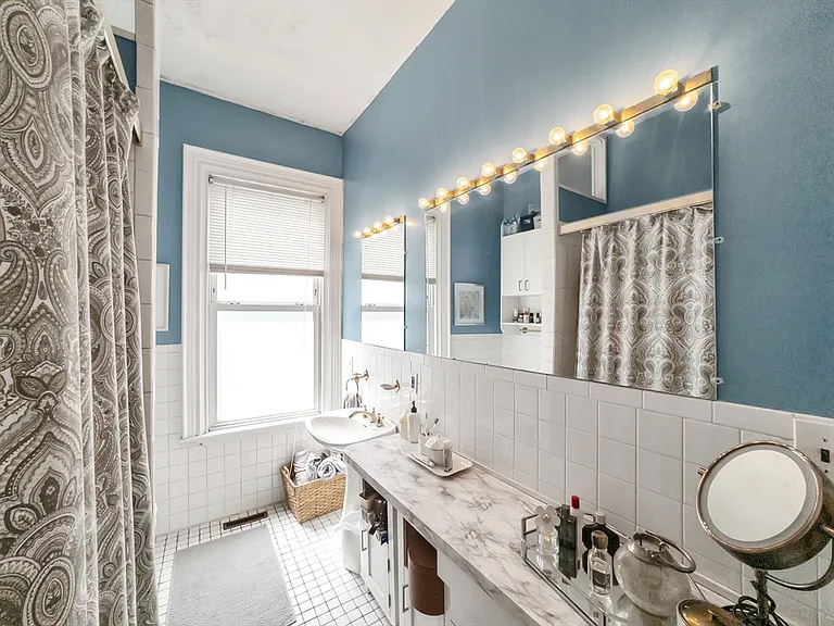 69 Spring Park Ave #1 — Photo 6
