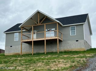 1907 Oneil Rd, Newport, TN 37821