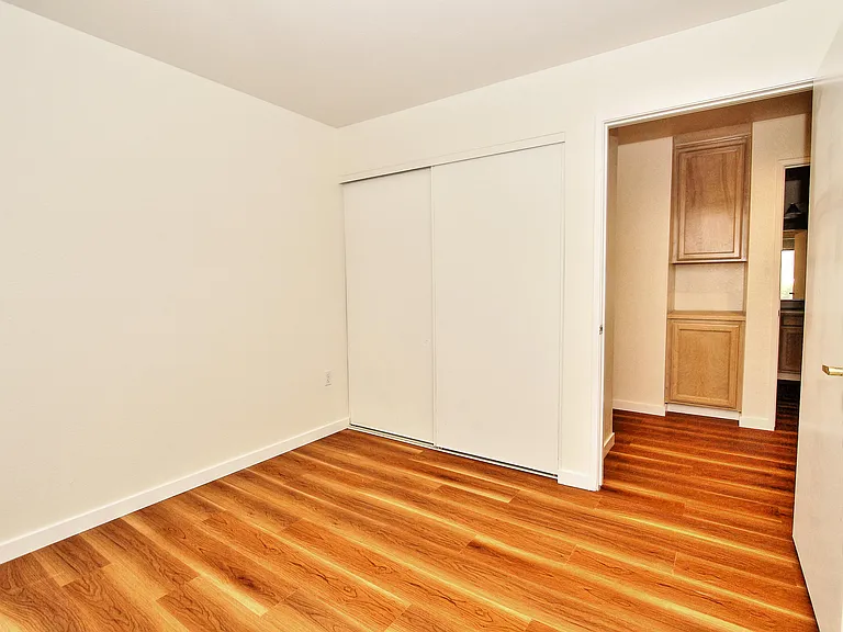 745 Overture Ct — Photo 20