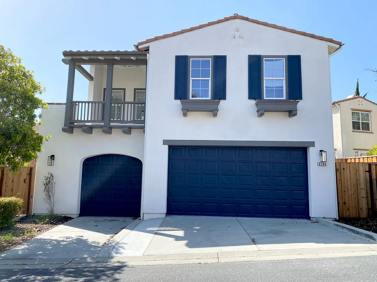 4166 Horizon Ct photo 1