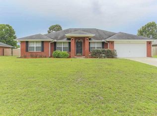 7154 Woodside Rd, Pensacola, FL 32526