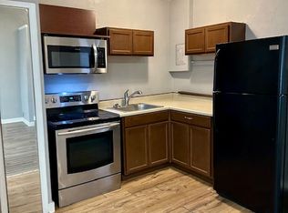 125 Baltimore St #D, Hanover, PA 17331