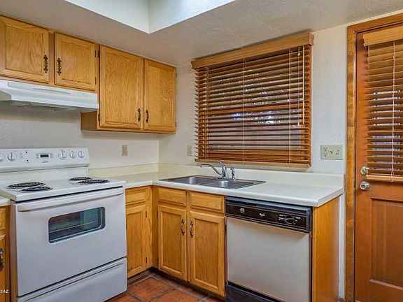 3rd image of 3035 N Sparkman Blvd