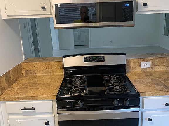 4th image of 3110 Brookwood Ct