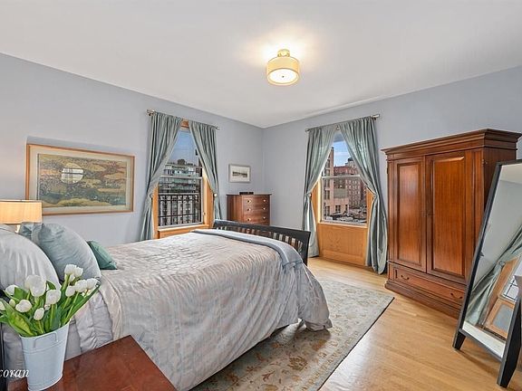 3rd image of 301 W 108th St #8R