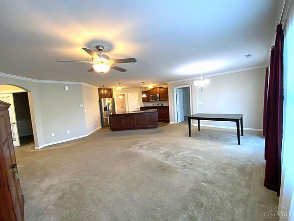2nd image of 8003 Oakbridge Way