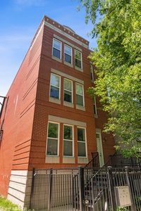 2120 N Point St #3, Chicago, IL, 60647