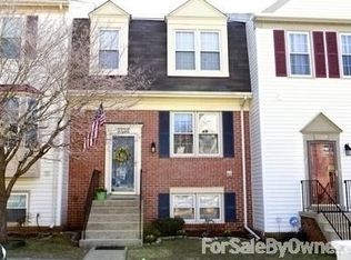 8893 Winding Hollow Way, Springfield, VA 22152