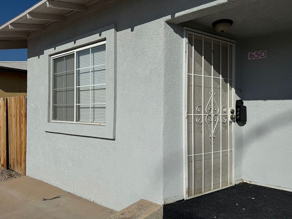 1st image of 650 El Centro Ave