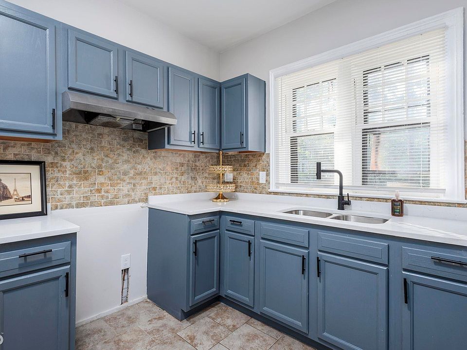 8129 E Lafayette St, photo 19