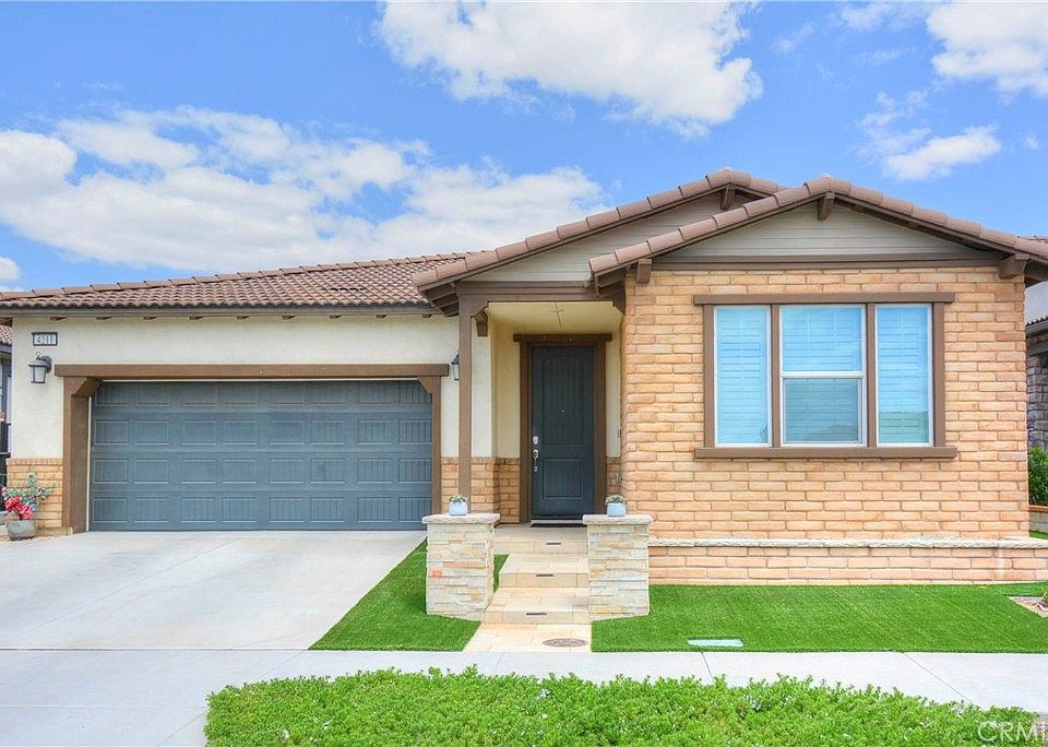 1st image of 4211 E Cielo Privado