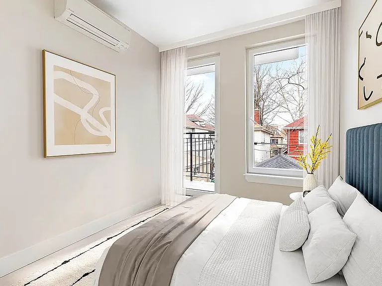 1546 Brooklyn Ave #2C — Photo 1