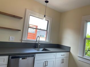 2402 E 5th St #2, Long Beach, CA 90814