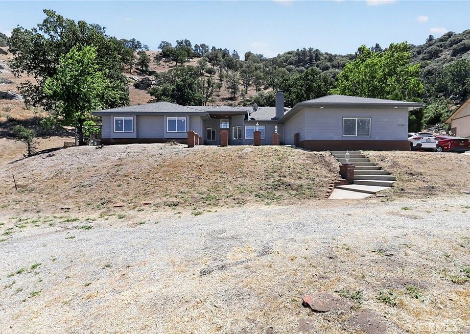 1st image of 29560 Butterfield Way