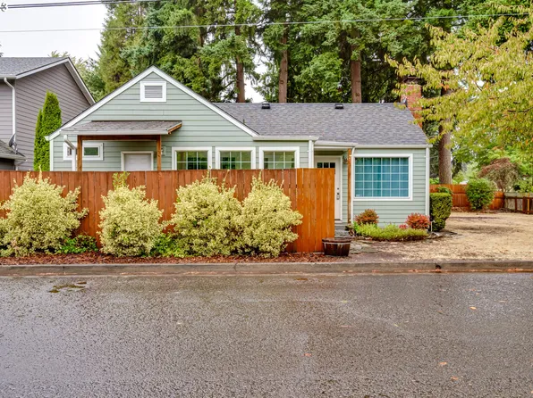 830 Horn Ln, Eugene, OR 97404