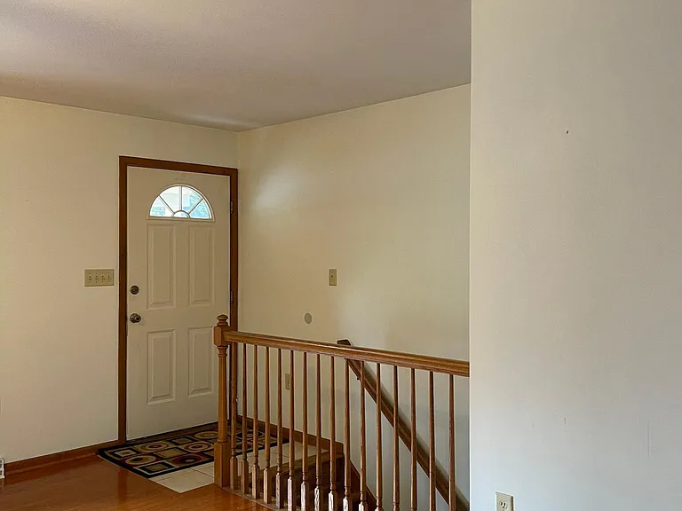 169 Stanford Rd — Photo 11