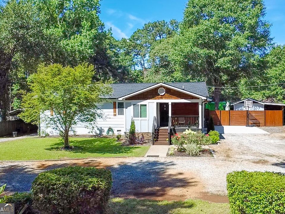 1st image of 40 Pleasant Valley Rd