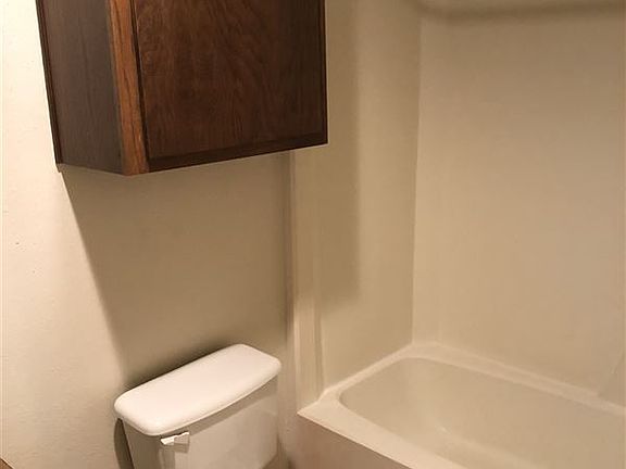 5th image of 2819 Longmire Dr APT C