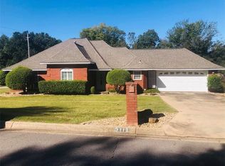 3112 S 104th St, Fort Smith, AR 72903