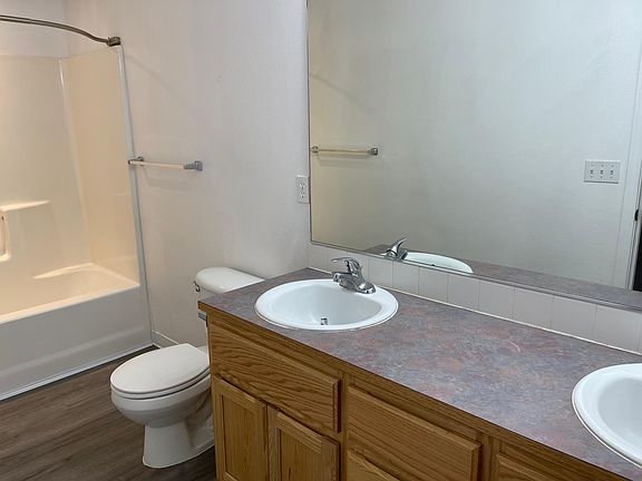 3rd image of 7815 Salmon Dr