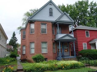 1273 Parkwood Blvd, Schenectady, NY 12308
