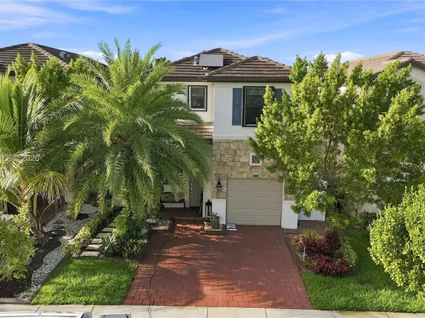 3440 W 110th St, Hialeah, FL 33018