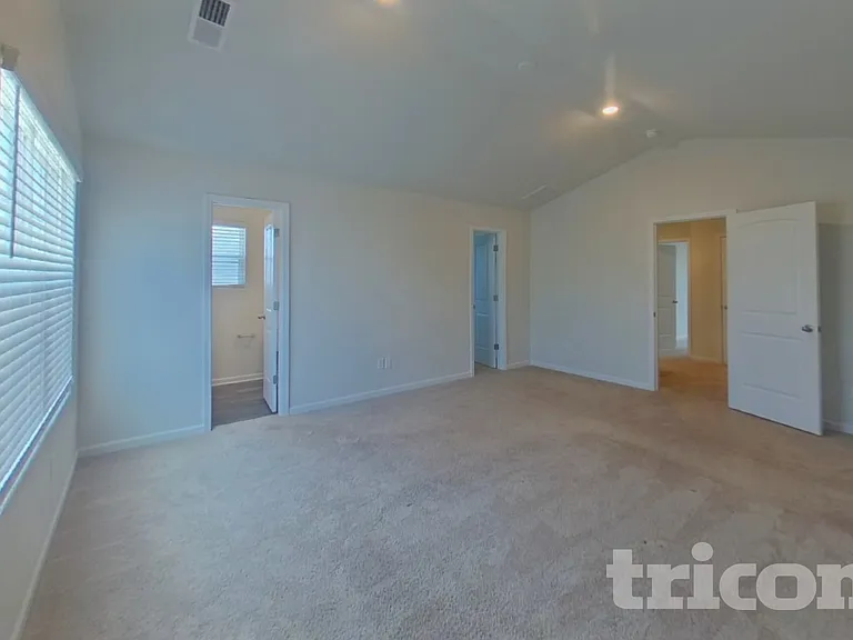 4012 Reinfield Dr — Photo 8