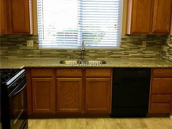 3rd image of 8900 Sandspring Dr #0