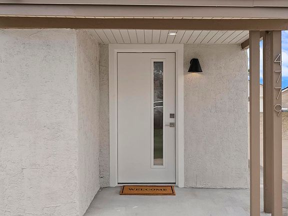4th image of 4779 Castle Ave