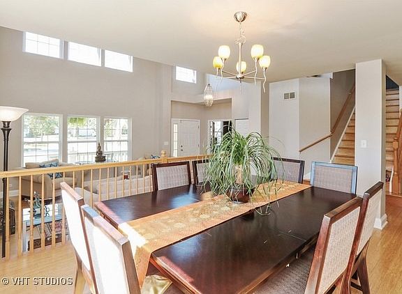 3rd image of 1158 Chesterfield Ln