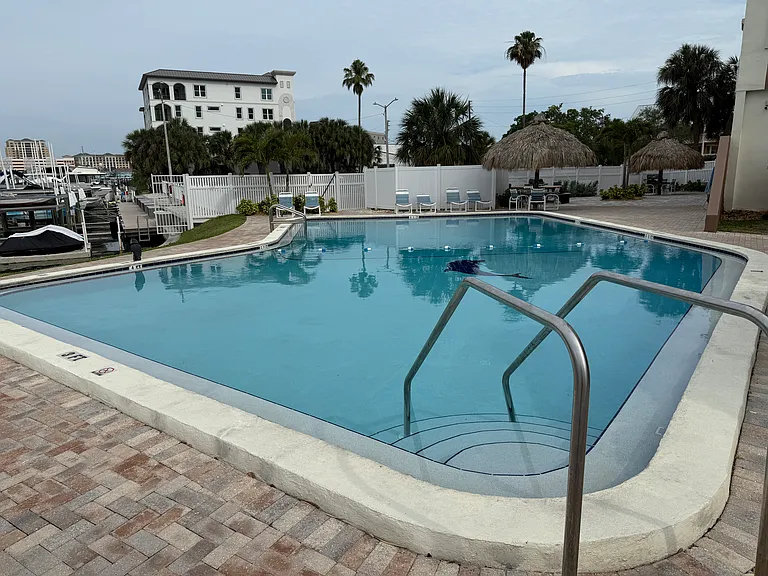 255 Dolphin Point #Penthouse 2 — Photo 27