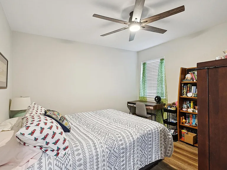 4016 Cactus Dr — Photo 9